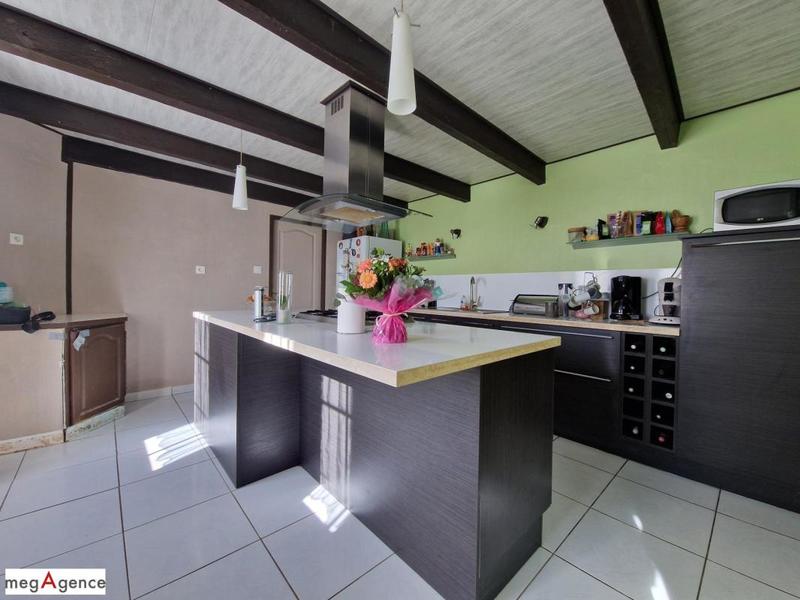 Maison - 136 m² - 4 pièces