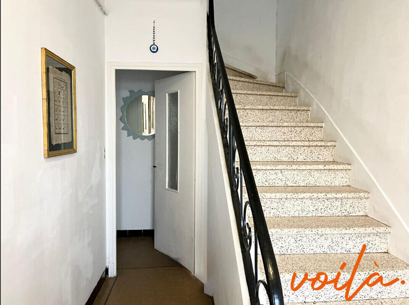 Maison - 180 m² - 7 pièces