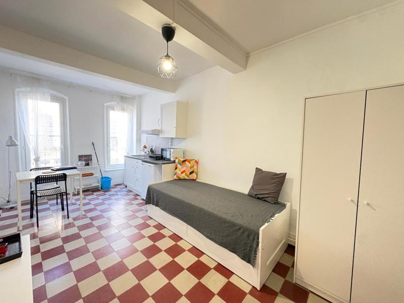 Immeuble - 365 m² - 15 pièces