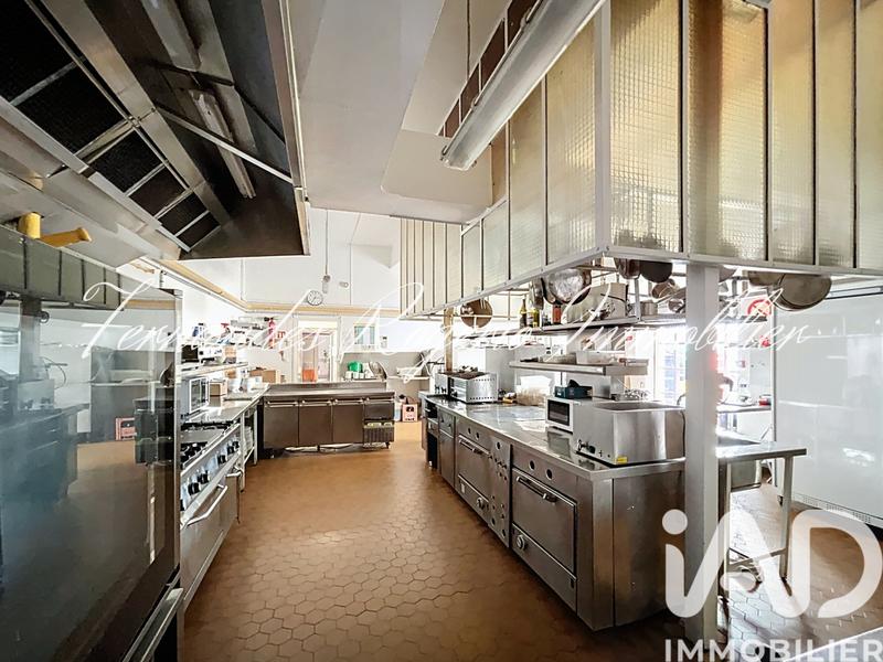 Immeuble - 1 630 m²