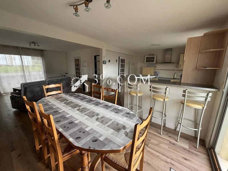 Maison - 97 m² - 5 pièces