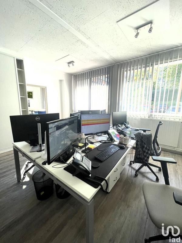 Bureau - 80 m² - 4 pièces