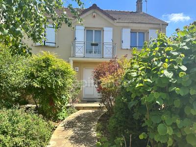 Maison - 122 m² - 6 pièces