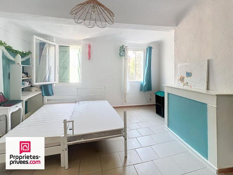 Immeuble - 220 m² - 9 pièces