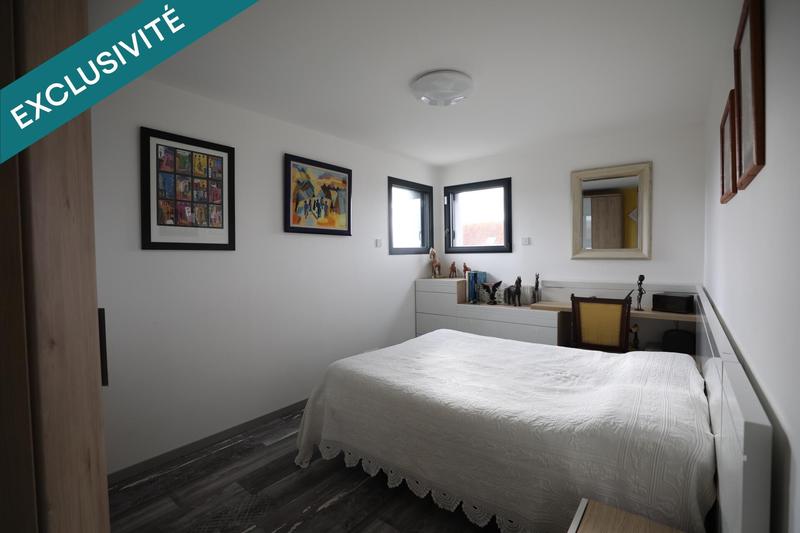 Villa - 160 m² - 9 pièces