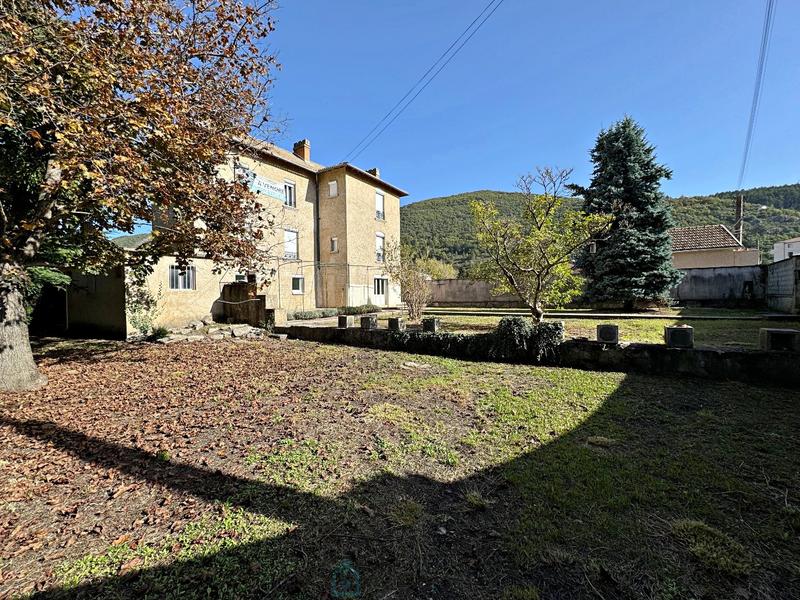 Maison - 175 m² - 7 pièces