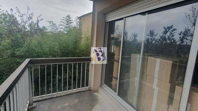 Appartement - 82 m² - 4 pièces