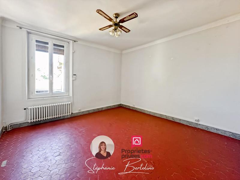 Maison - 180 m² - 7 pièces