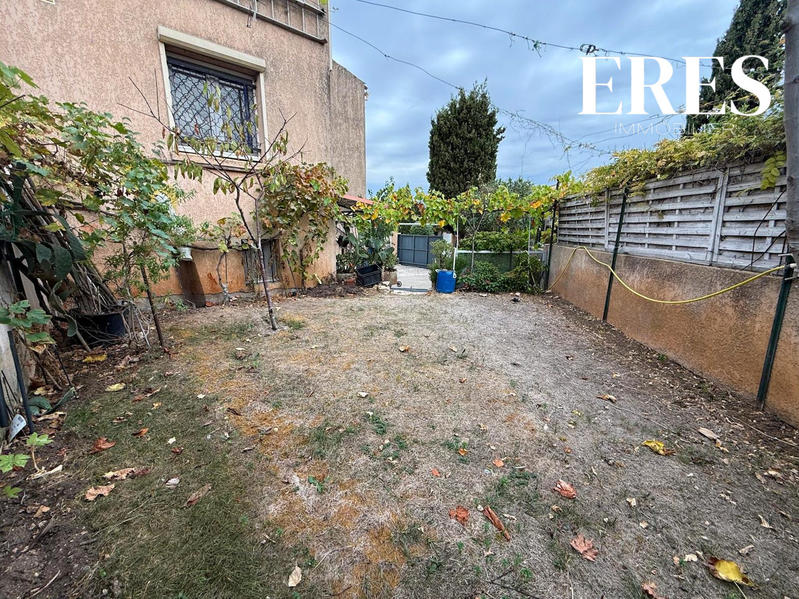 Maison ancienne - 250 m² - 7 pièces