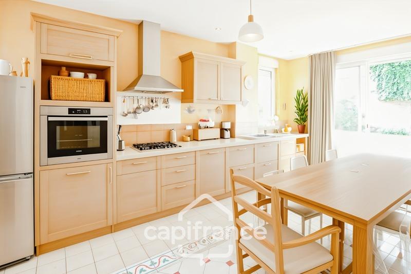 Maison - 122 m² - 5 pièces