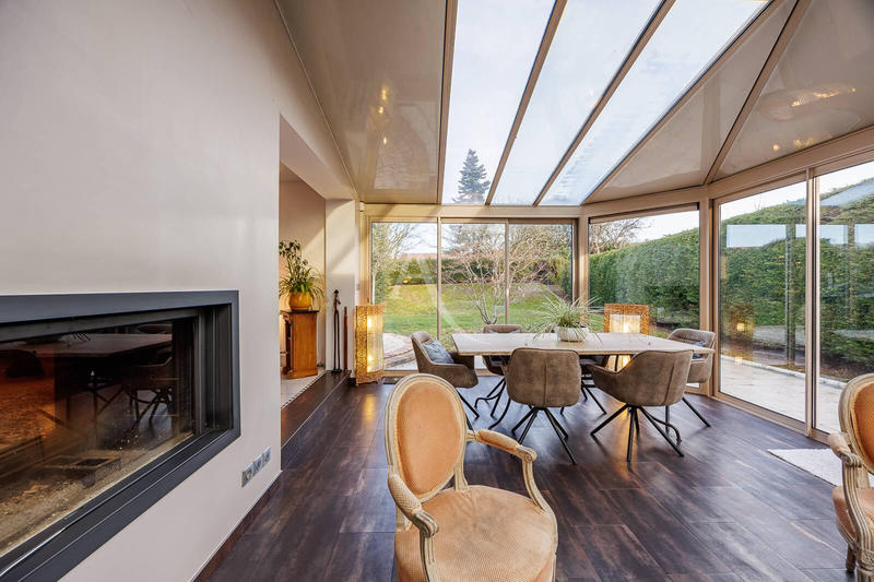 Maison - 186 m² - 6 pièces