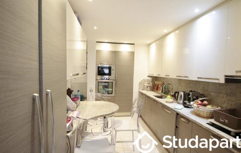 Chambre - 15 m² - 1 pièce