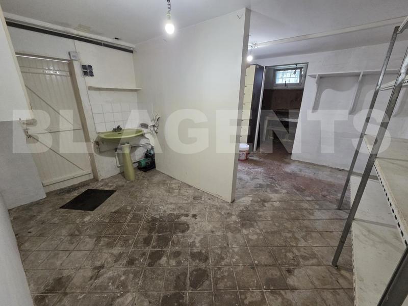 Maison - 202 m² - 8 pièces