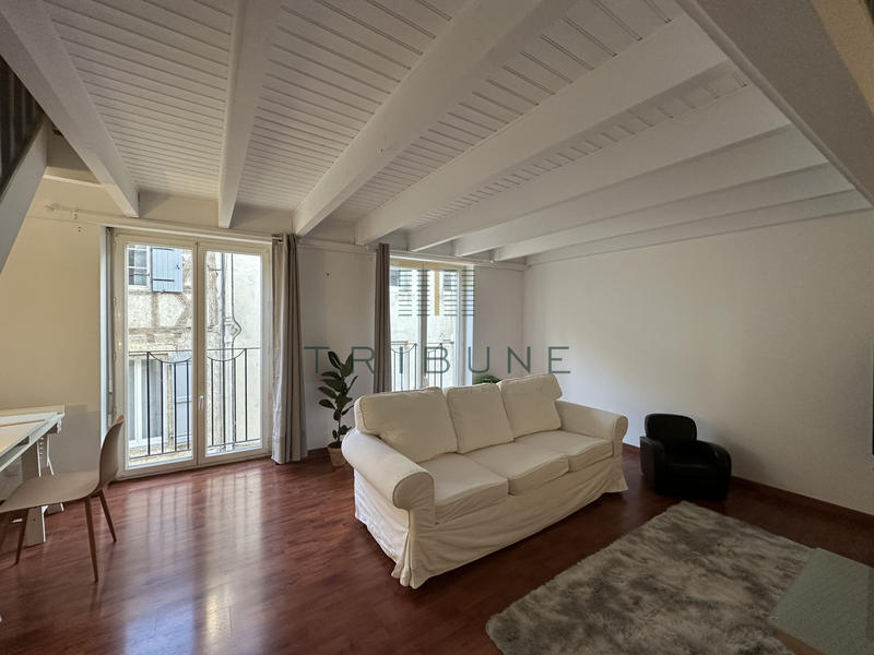 Appartement - 150 m² - 4 pièces