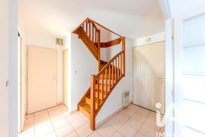 Maison - 123 m² - 7 pièces