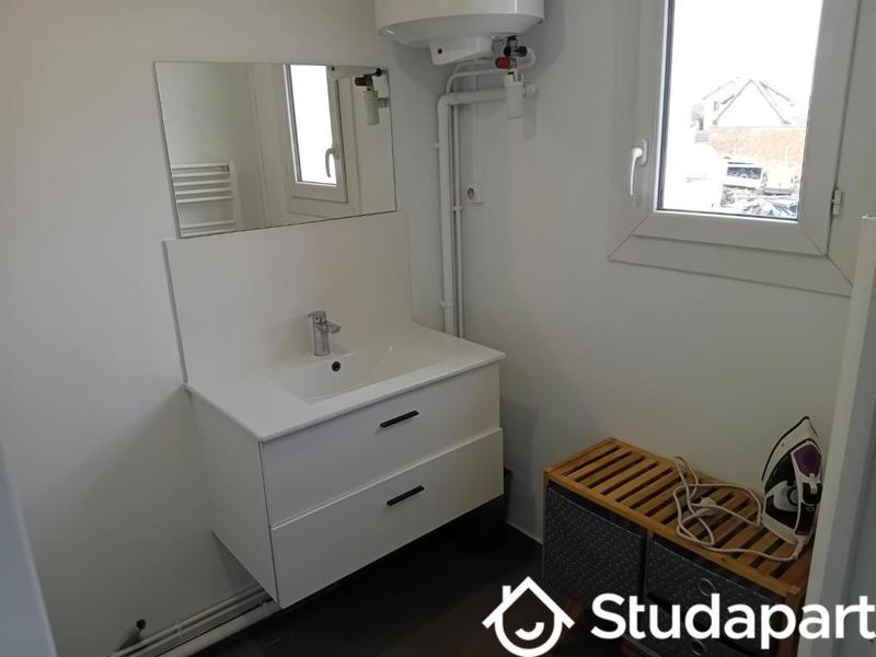 Chambre - 12 m² - 1 pièce