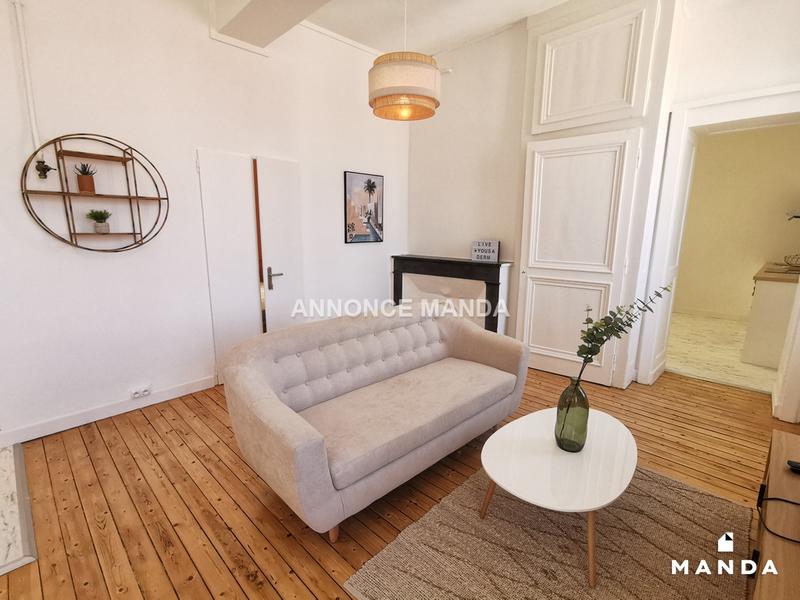 Chambre - 10 m² - 4 pièces