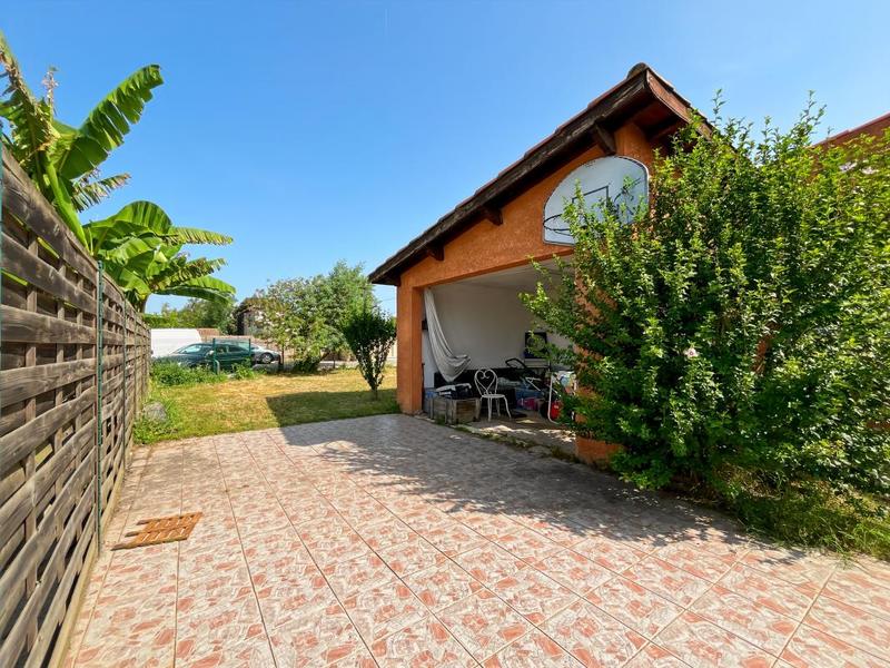 Maison - 101 m² - 5 pièces