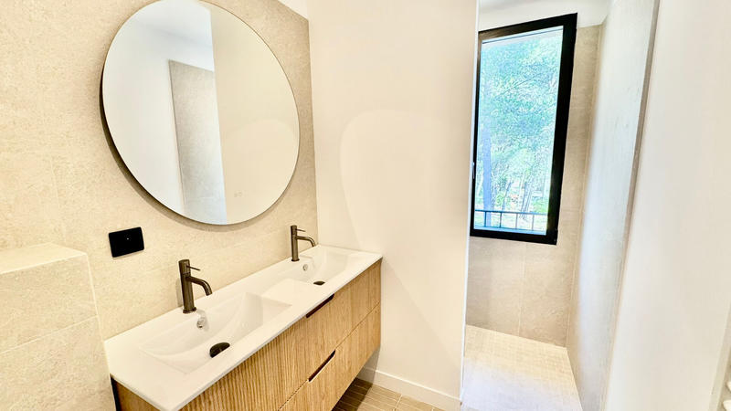 Maison - 175 m² - 5 pièces