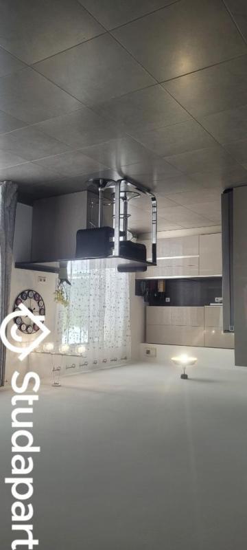 Chambre - 13 m² - 1 pièce