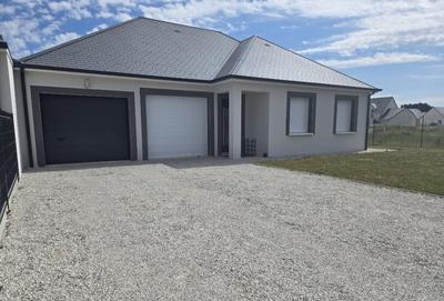 Maison - 95 m² - 7 pièces