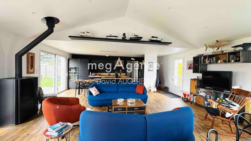 Maison - 136 m² - 6 pièces