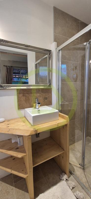 Maison - 96 m² - 4 pièces