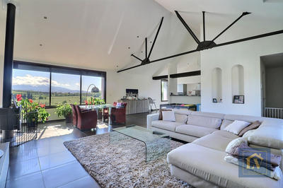 Mas - 160 m² - 4 pièces