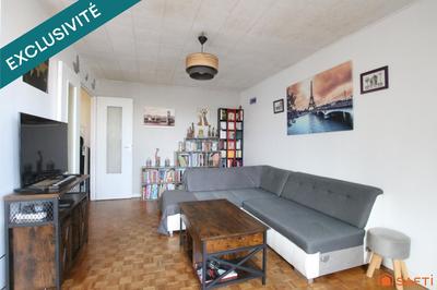Appartement - 83 m² - 5 pièces