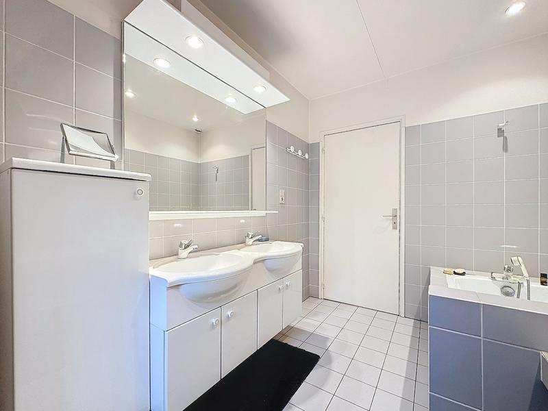 Appartement - 112 m² - 4 pièces