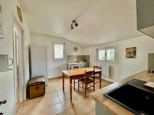 Maison - 170 m² - 6 pièces