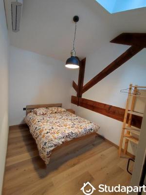 Chambre - 10 m² - 1 pièce