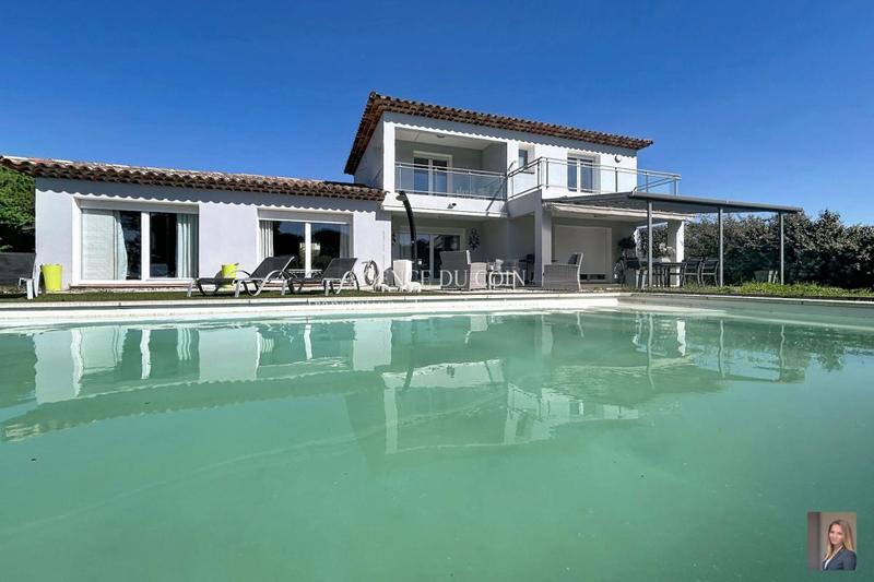 Propriété - 160 m²