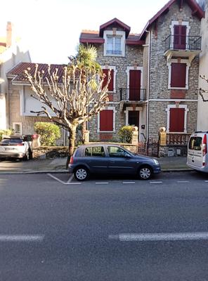 Appartement - 194 m² - 9 pièces