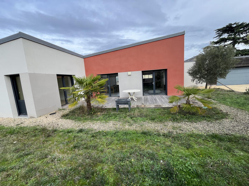 Maison - 100 m² - 3 pièces