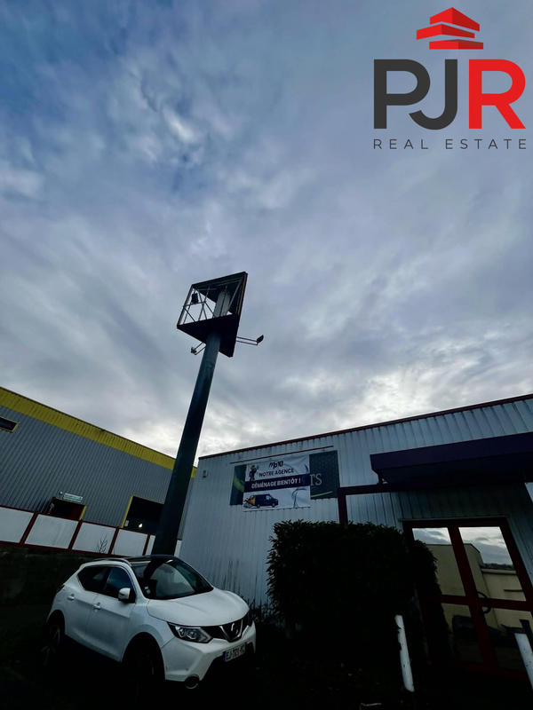 Local commercial - 452 m²