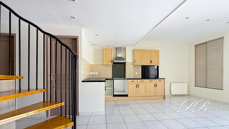 Appartement - 72 m² - 4 pièces