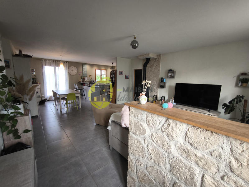 Maison - 153 m² - 7 pièces