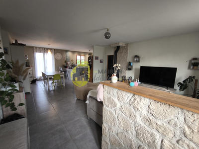 Maison - 153 m² - 7 pièces