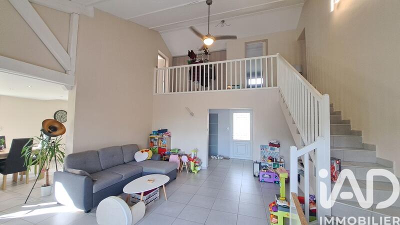 Maison - 149 m² - 5 pièces