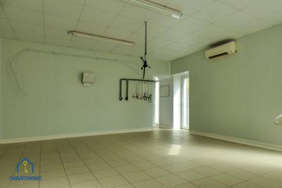 Local commercial - 100 m² - 3 pièces