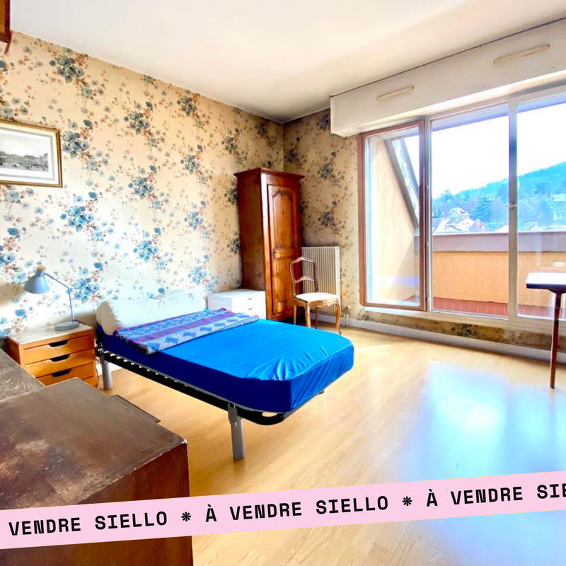 Appartement - 80 m² - 3 pièces