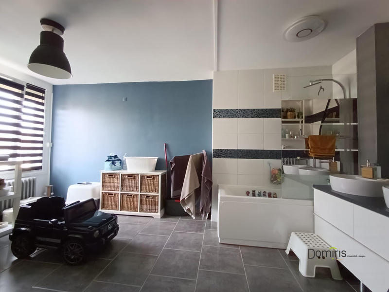 Appartement - 76 m² - 4 pièces