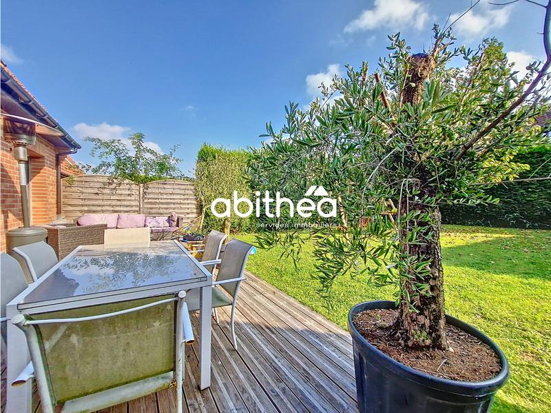 Maison - 95 m² - 5 pièces