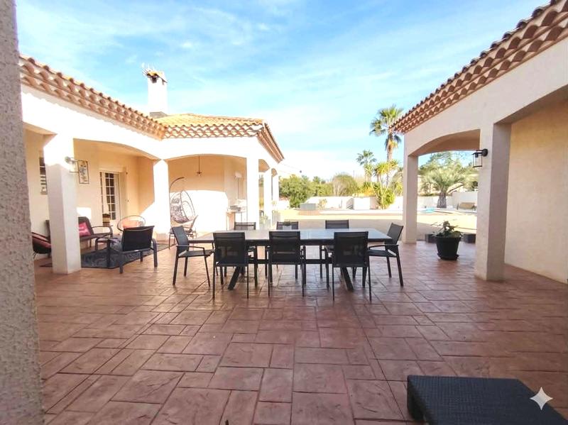 Villa - 150 m² - 5 pièces