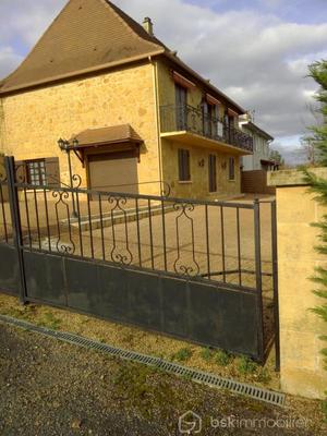 Maison en pierre - 125 m² - 6 pièces