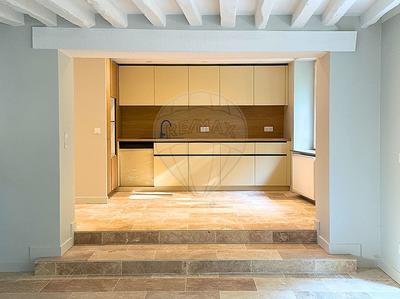 Demeure - 192 m² - 7 pièces