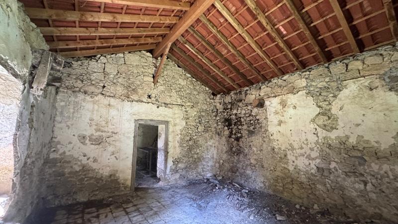 Maison - 315 m² - 3 pièces