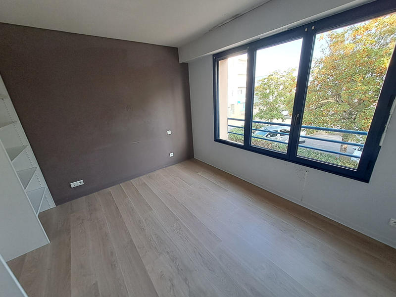 Appartement - 110 m² - 4 pièces