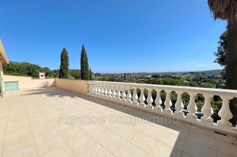 Villa - 158 m² - 6 pièces